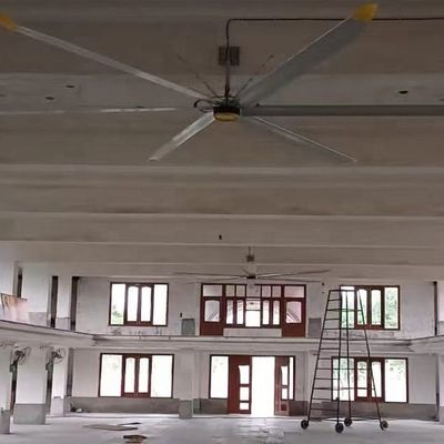 قیمت خوب 6.1m 20FT کنترلر PMSM موتور بدون برس بزرگ صنعتی سقف HVLS فن برای خنک کردن آنلاین