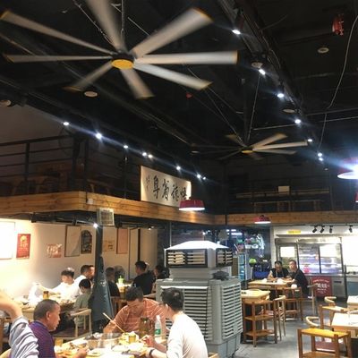 قیمت خوب فنر سقف صنعتی 8FT بدون برس روتر خارجی HVLS برای انبار مزارع رستوران ها آنلاین