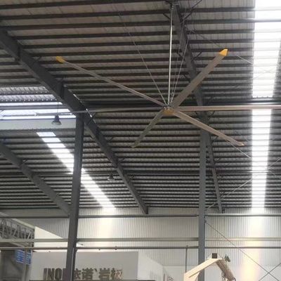 قیمت خوب 380V/220V 1.5KW فنر سقف صنعتی HVLS برای خنک سازی صرفه جویی در انرژی در انبارها آنلاین