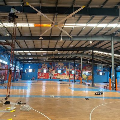 قیمت خوب 5Pcs Blade صنعتی HVLS فن سقف برای کارخانه ها موتور DC بدون برس AC آنلاین