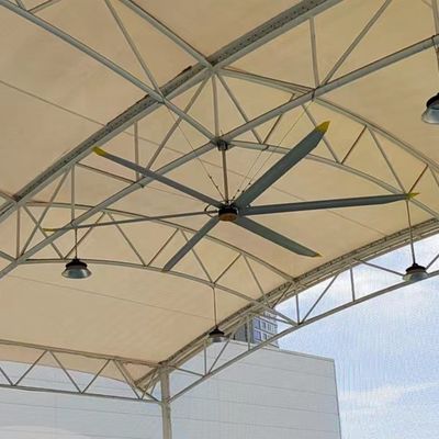 قیمت خوب فن 16FT HVLS نصب شده در سقف برای خنک سازی هوا و تهویه مطلوب در صنایع آنلاین