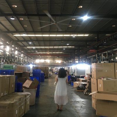 قیمت خوب 7سقف صنعتی بزرگ.3m 24FT برای جریان الکتریکی AC نوع DX-7.3 از خنک کننده هوا و تهویه انبار آنلاین